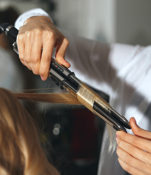 PELUQUERÍA A DOMICILIO (LAVAR, CORTAR Y PEINAR)