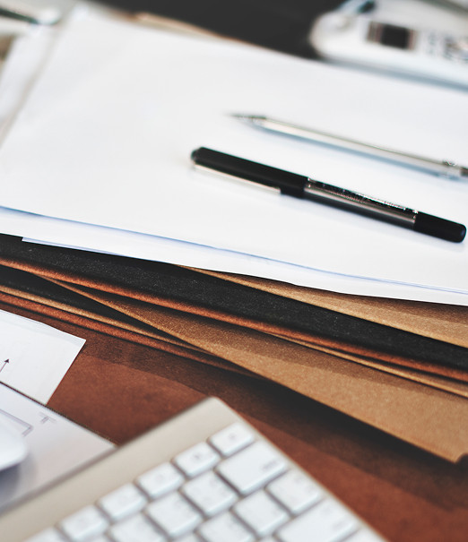 PADRES Y MADRES: GESTIONES ADMINISTRATIVAS